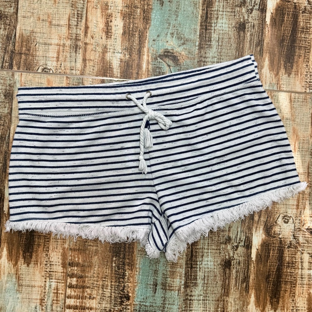 Women’s Fun “No Boundaries” Shorts | #B12 - Picture 2 of 10